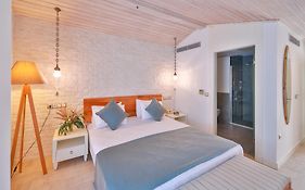 Arnna Hotel